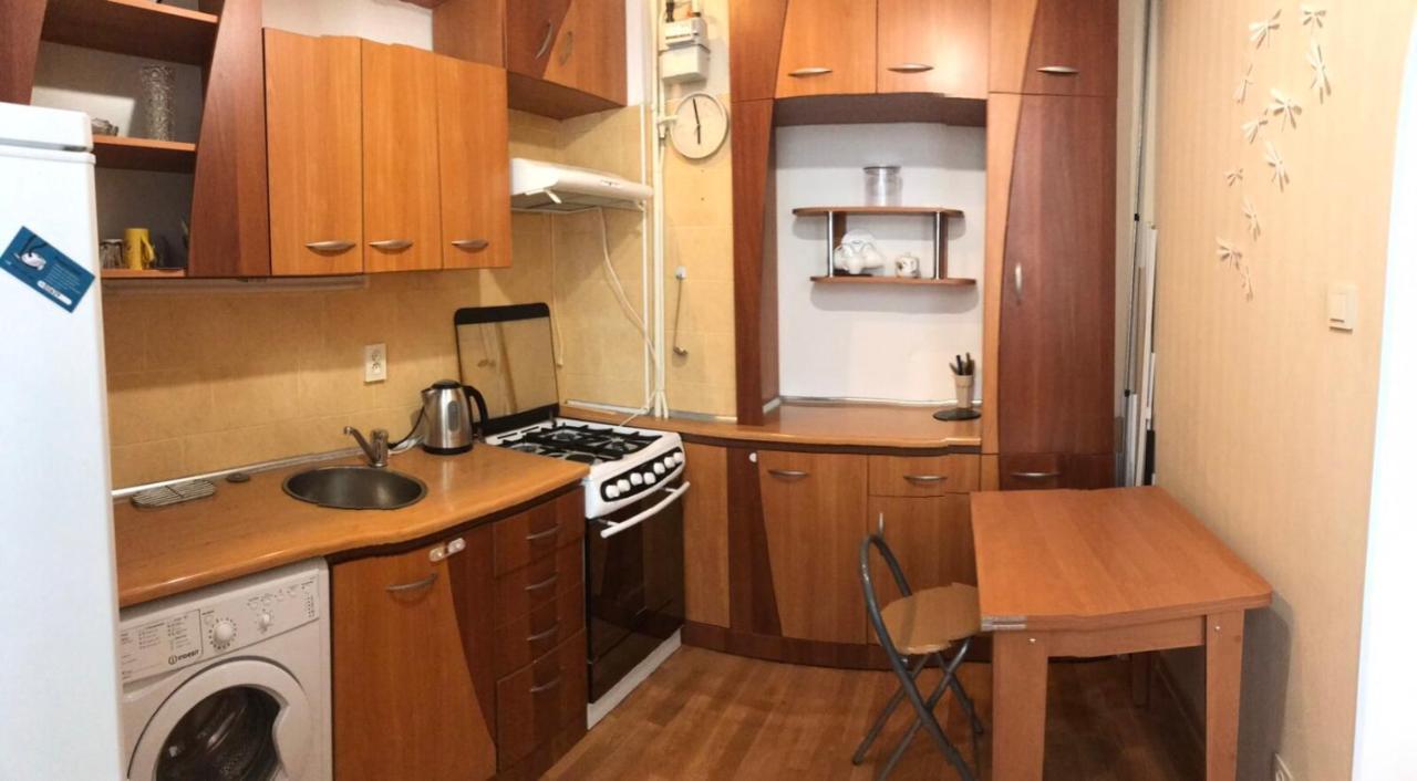 أوديسا Apartment Near Deribasovskaya المظهر الخارجي الصورة